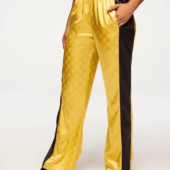 NWT Zumba Runway Straight Leg Track Pants, Gold, L - Picture 1 of 10